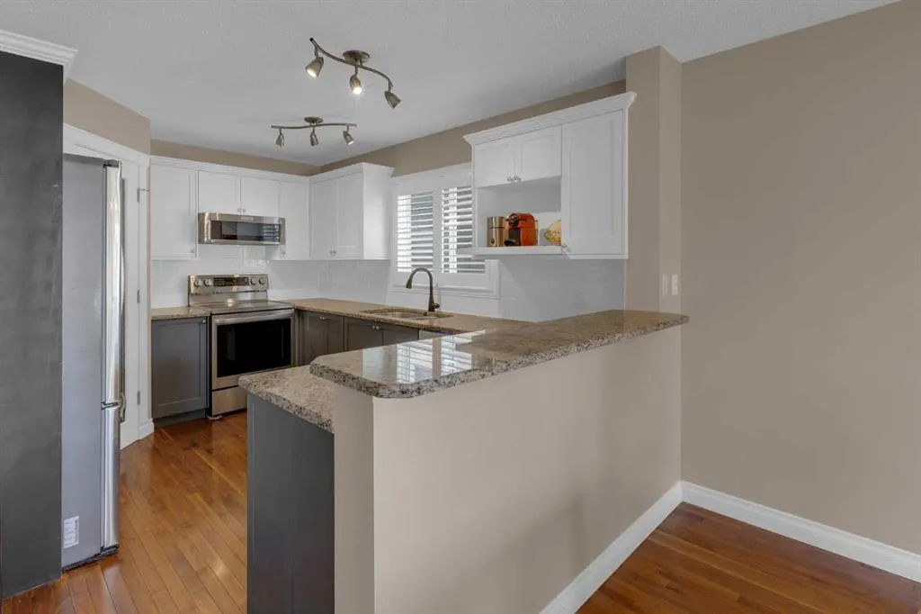 99 Macewan Park Road NW