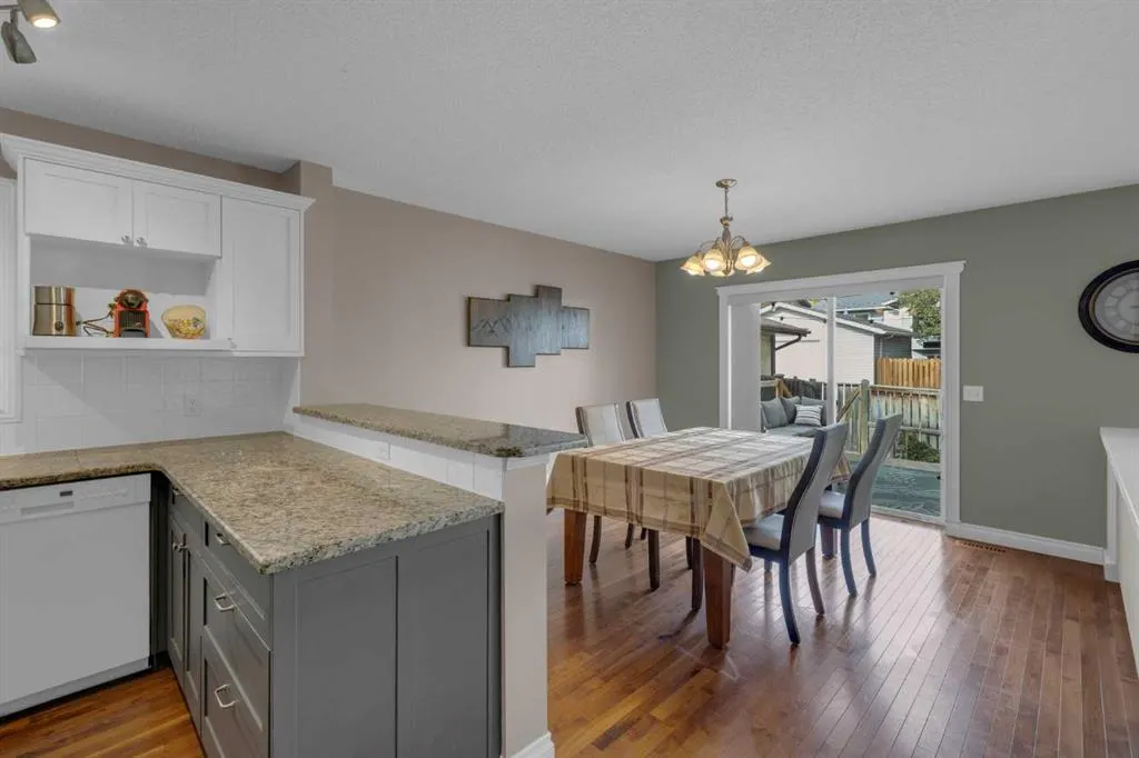 99 Macewan Park Road NW