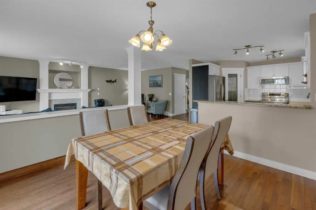 99 Macewan Park Road NW