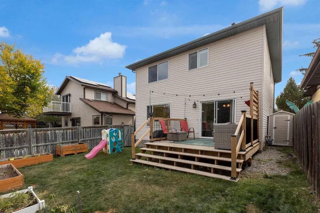 99 Macewan Park Road NW