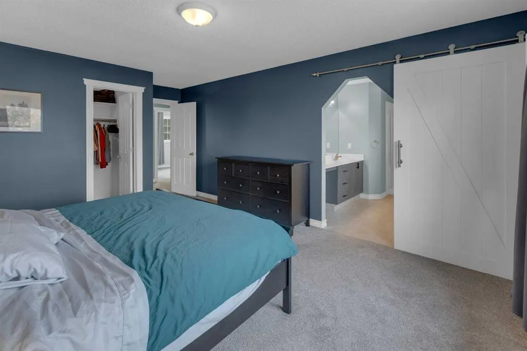 99 Macewan Park Road NW