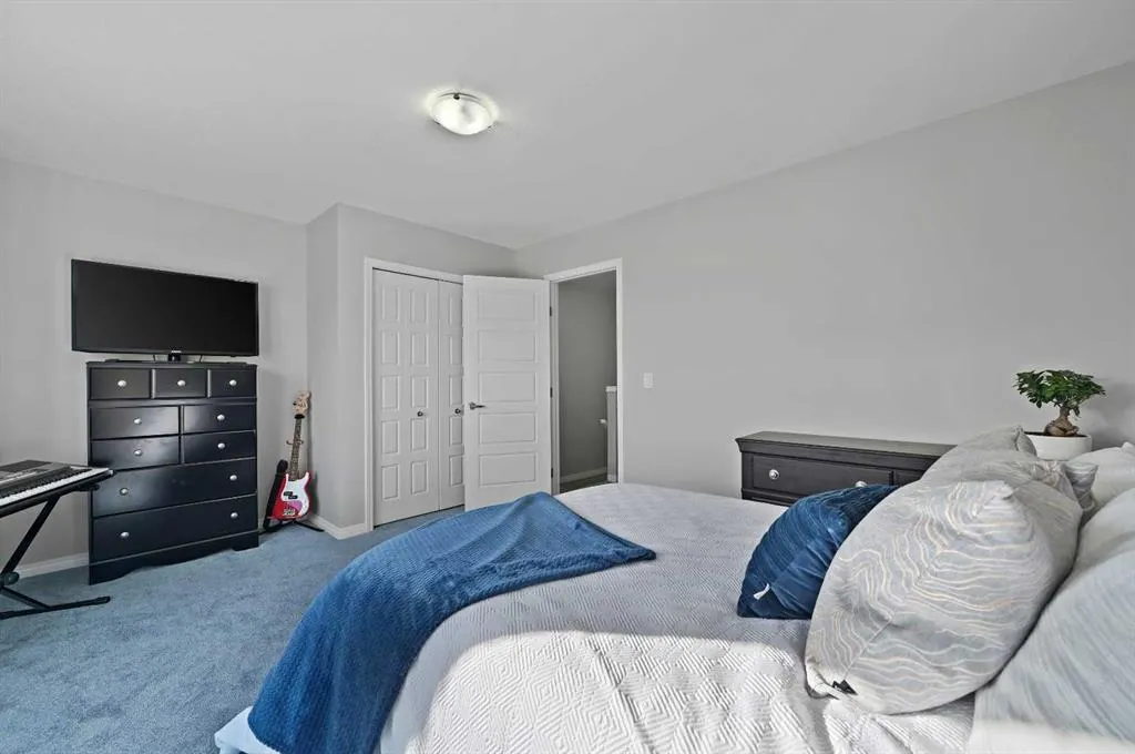 280 Williamstown Close NW, #1205