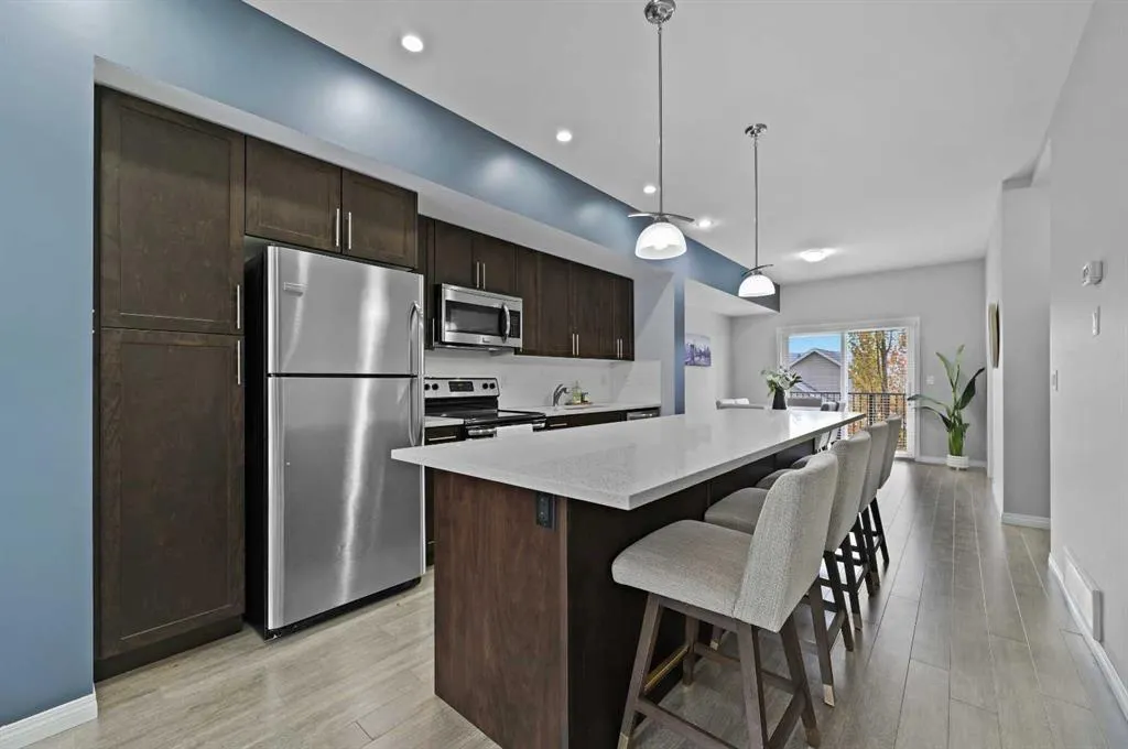 280 Williamstown Close NW, #1205
