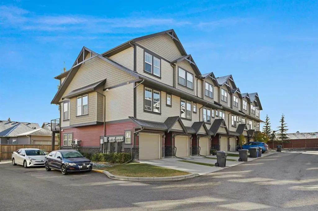 280 Williamstown Close NW, #1205