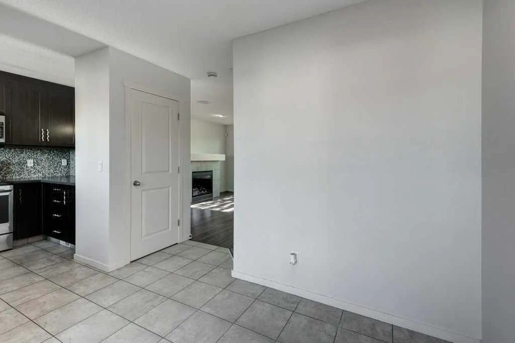 176 Walden Drive SE