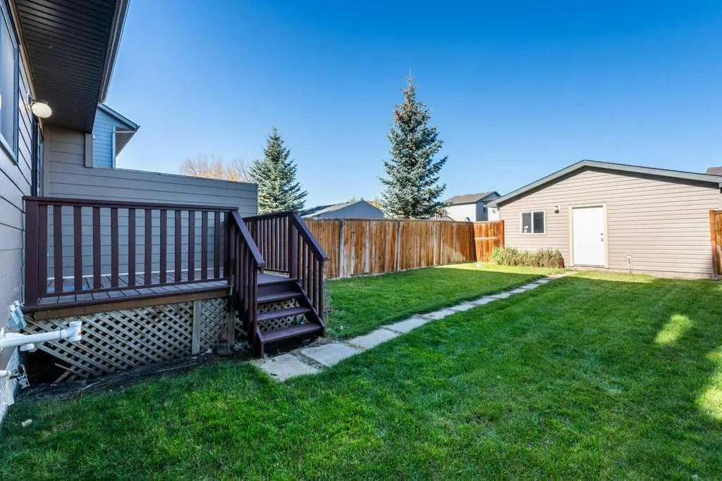 176 Walden Drive SE