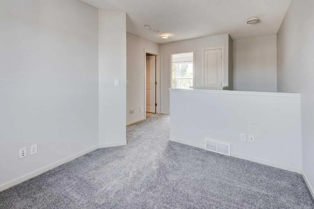 176 Walden Drive SE