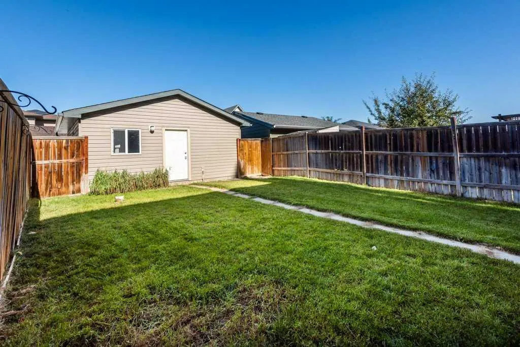 176 Walden Drive SE
