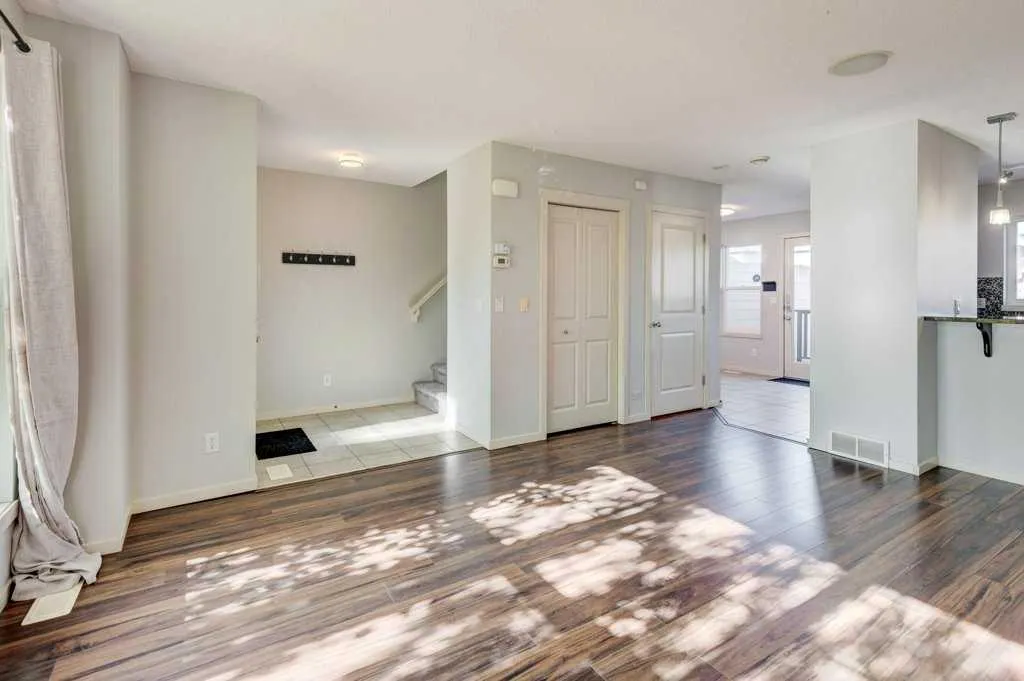 176 Walden Drive SE