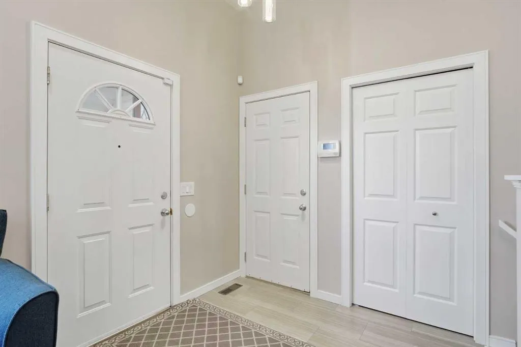 31 Applegrove Crescent SE
