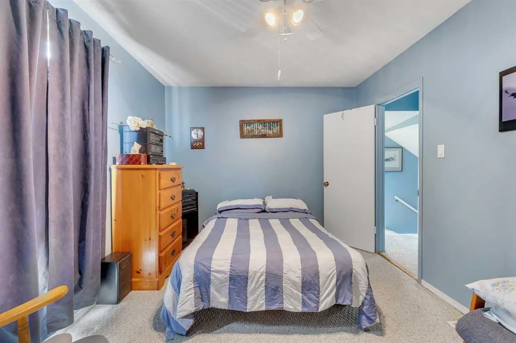 8128 Bowglen Crescent NW