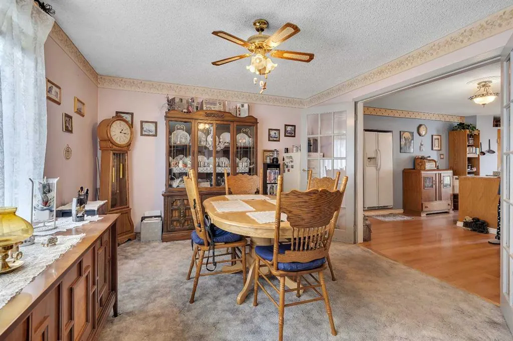 8128 Bowglen Crescent NW