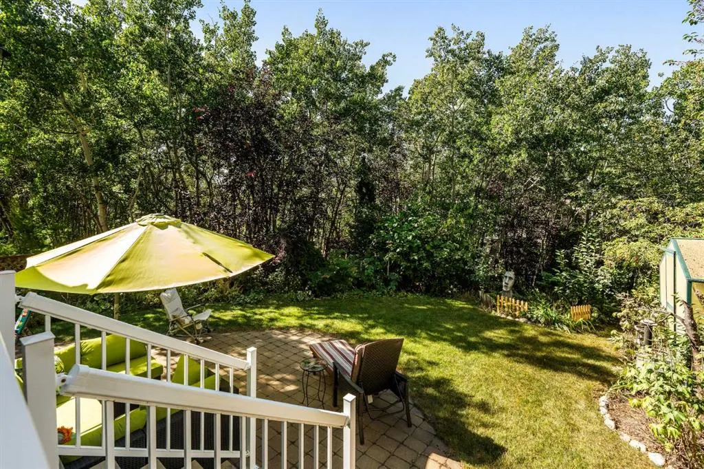 74 Rockborough Park NW