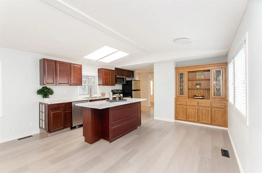 43 Parkside Drive