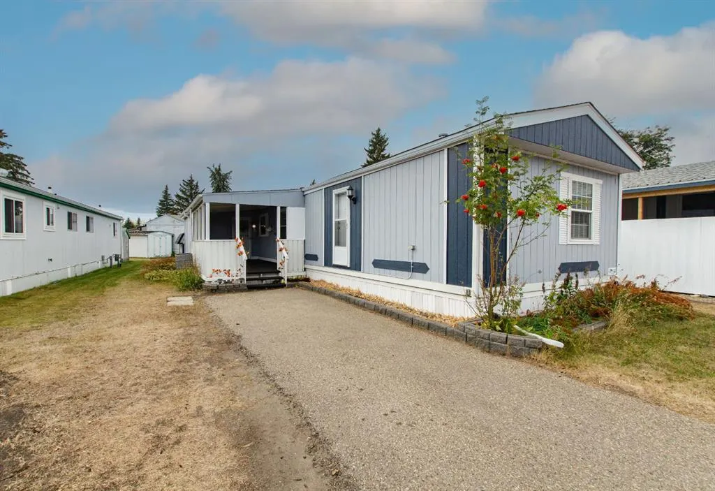 43 Parkside Drive