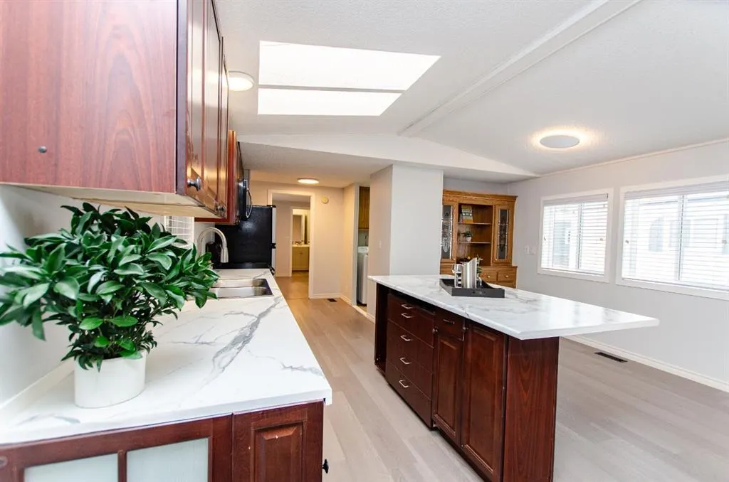 43 Parkside Drive
