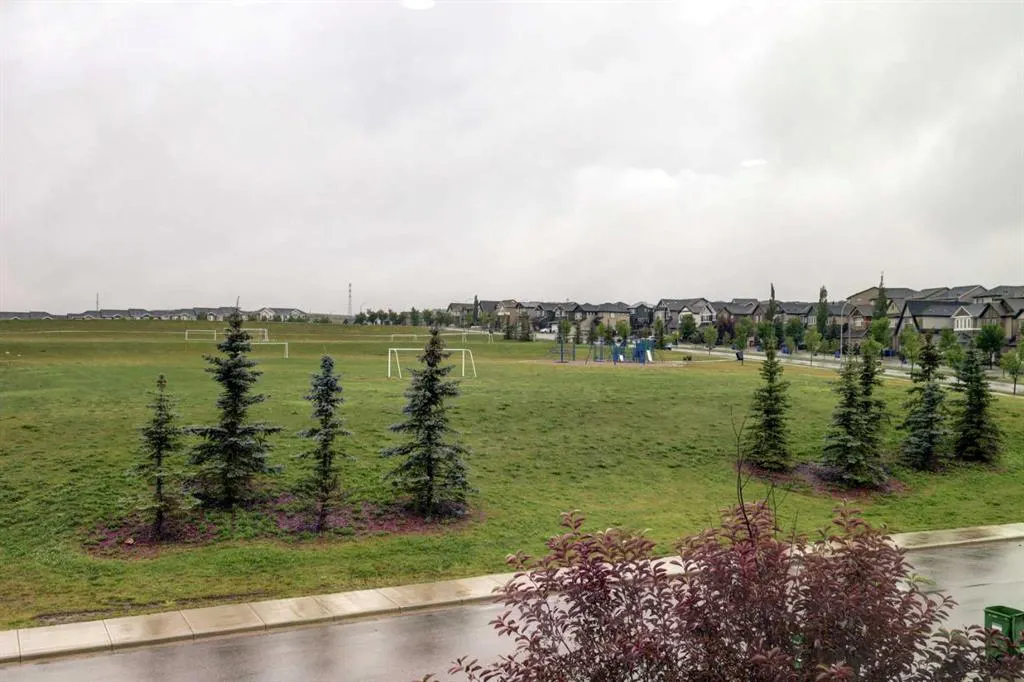 20 Nolancrest Green NW
