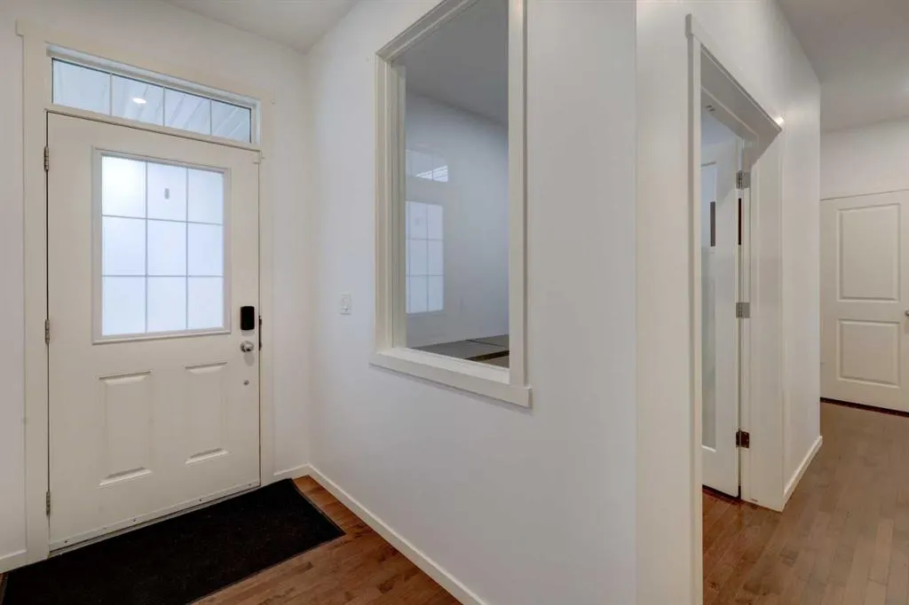 20 Nolancrest Green NW