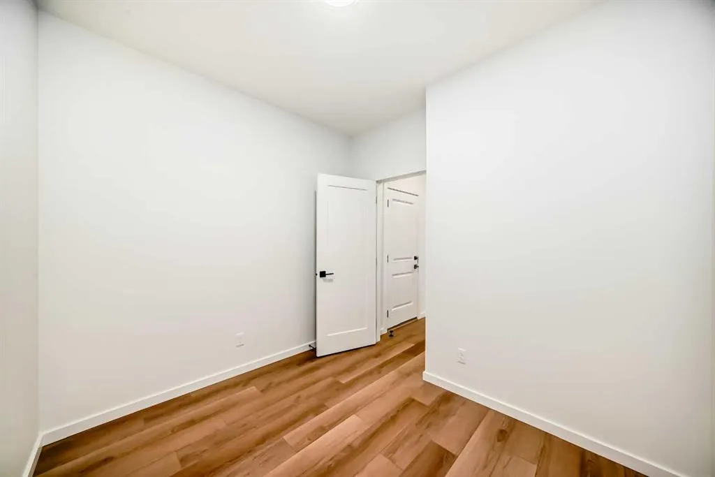 33 Royston Grove NW