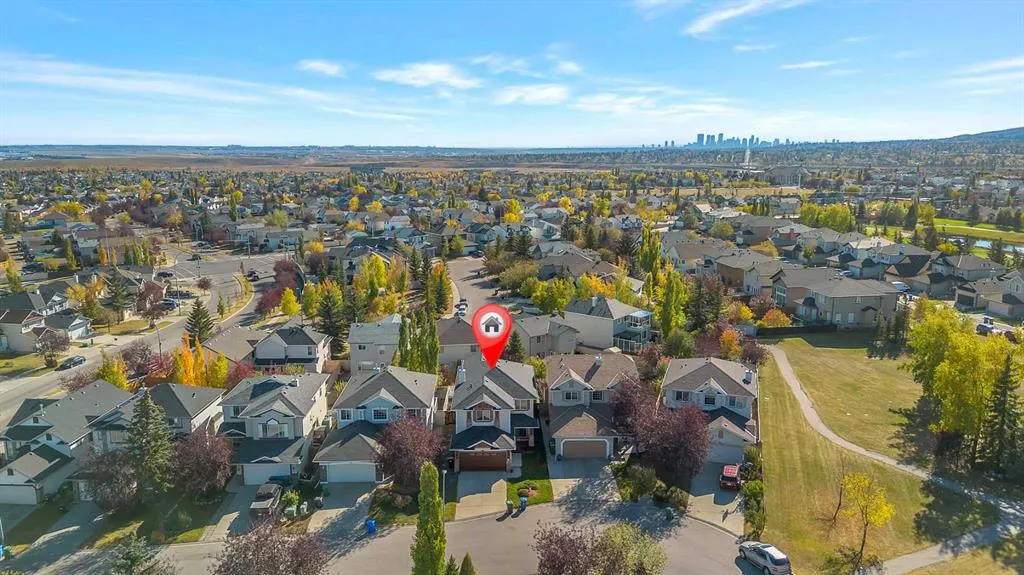 19 Panorama Hills Crescent NW