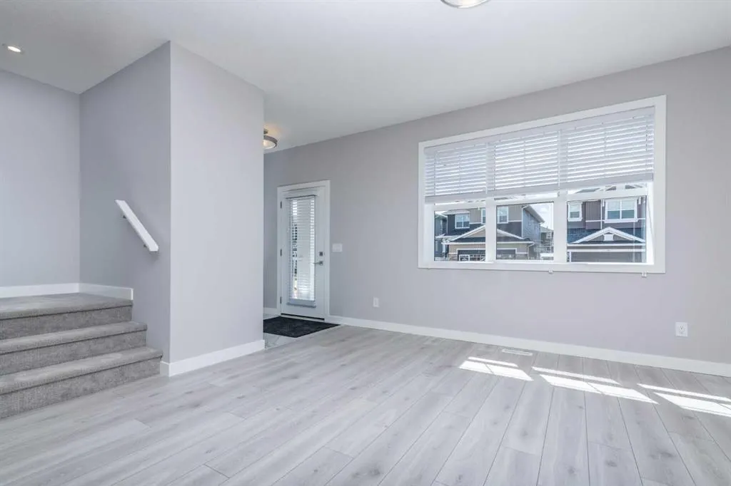 64 Red Embers Manor NE