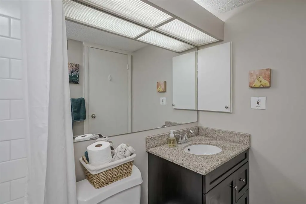 5601 Dalton Drive NW, #104D