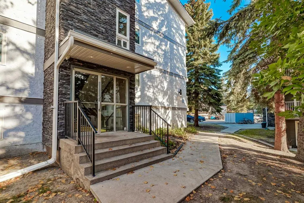 5601 Dalton Drive NW, #104D