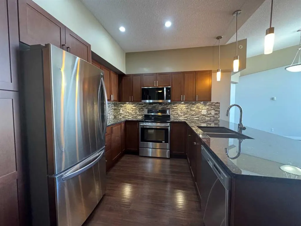 4303 1 Street NE, #528