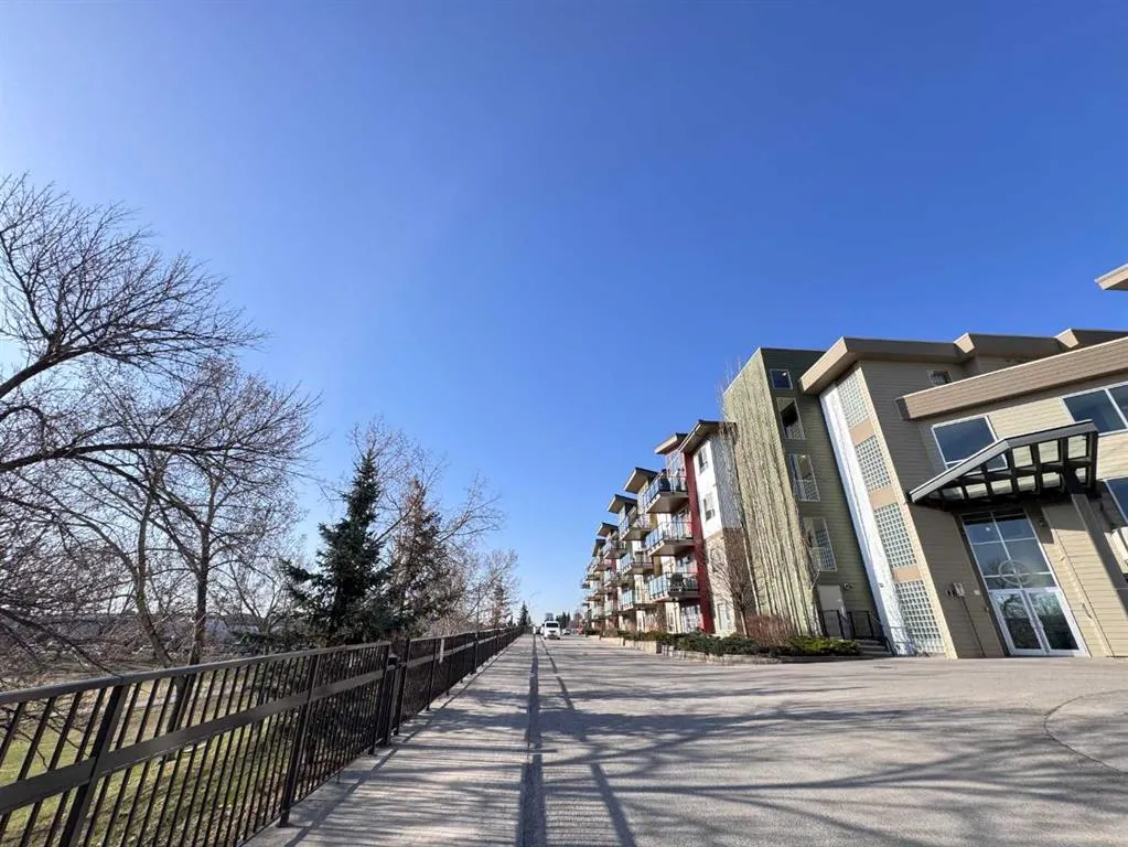 4303 1 Street NE, #528