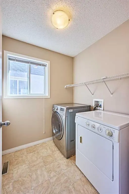 23 Panatella Bay NW