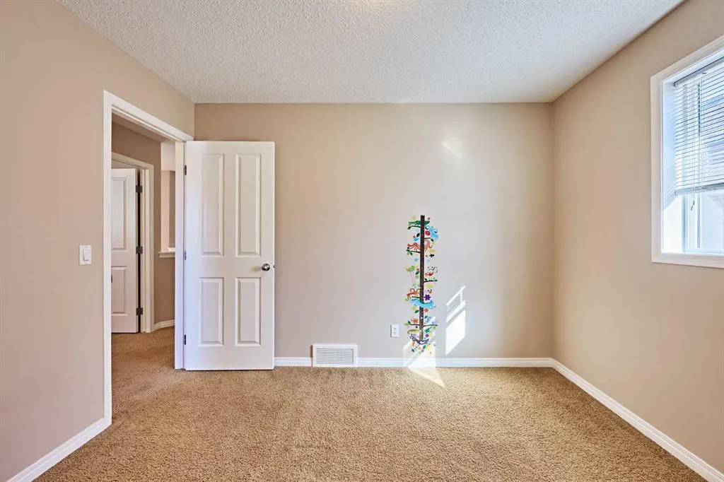 23 Panatella Bay NW
