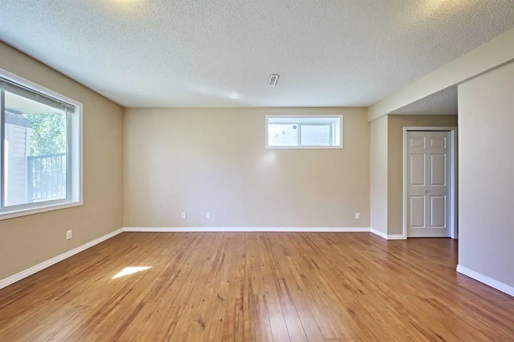 23 Panatella Bay NW