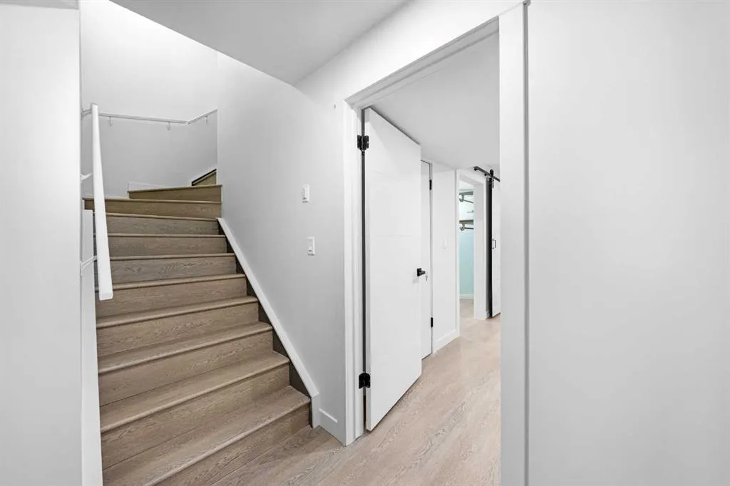 30 Hidden Circle NW