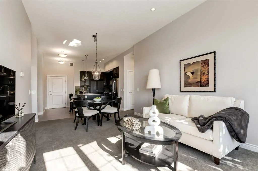 39 Quarry Gate SE, #302