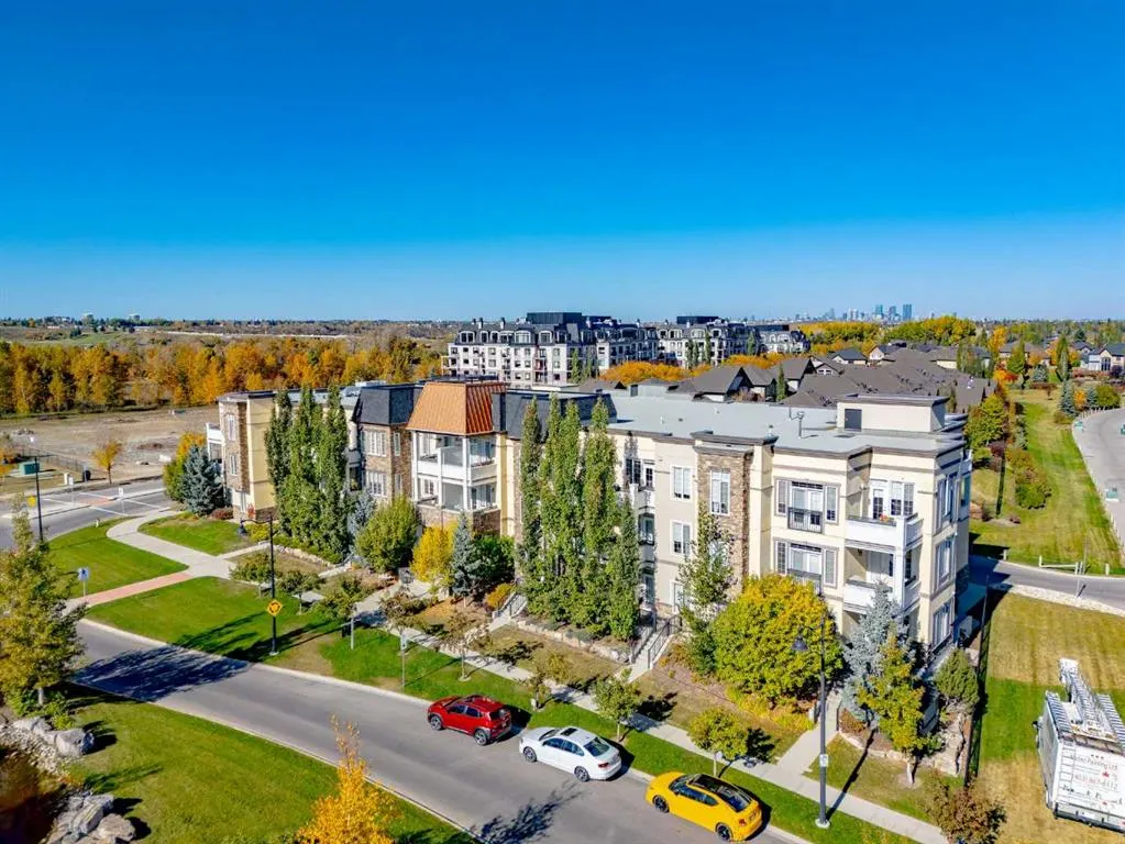 39 Quarry Gate SE, #302
