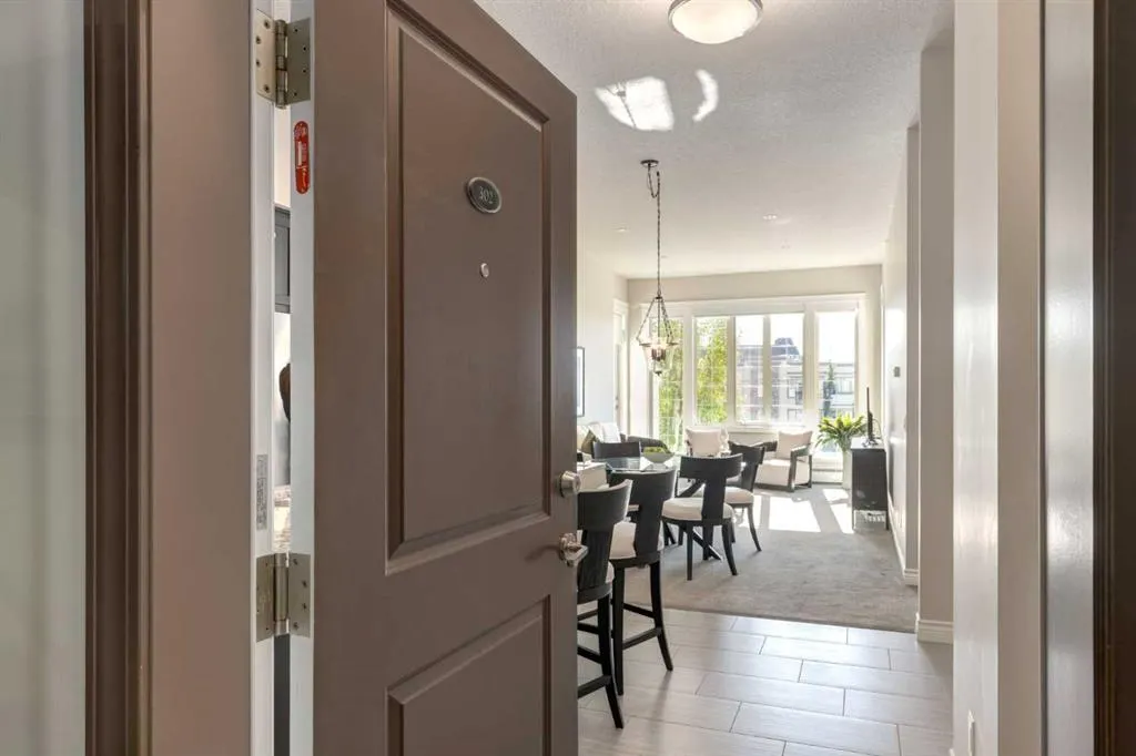 39 Quarry Gate SE, #302