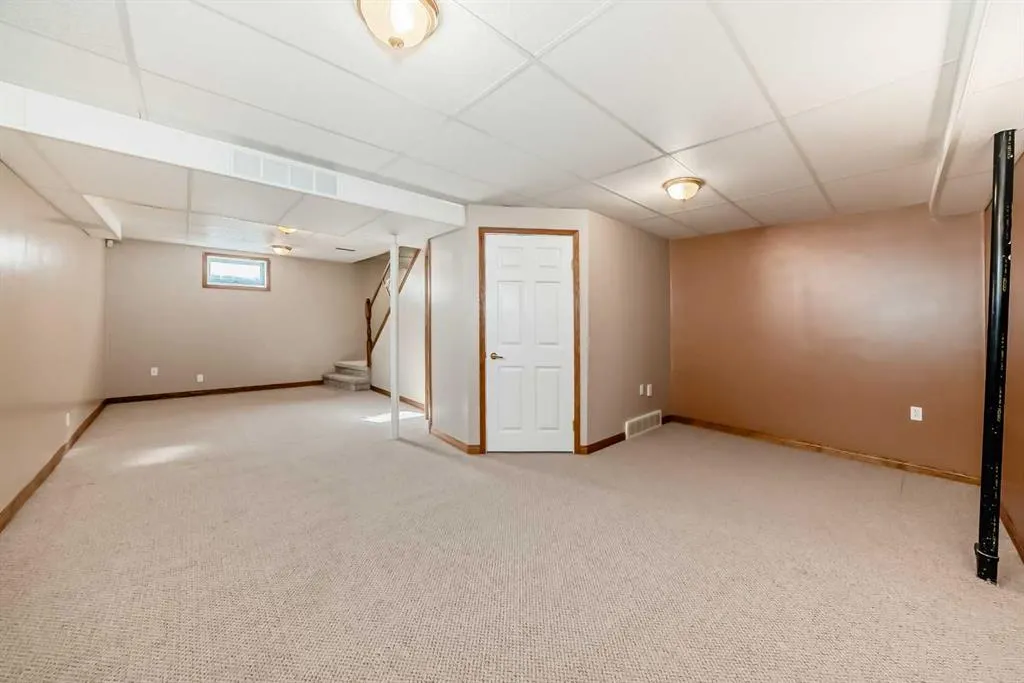 29 Rowell Close