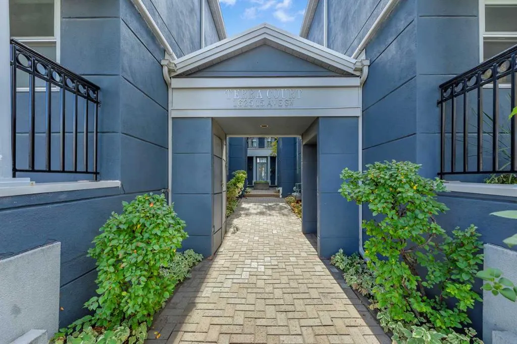1625 15 Avenue SW, #202