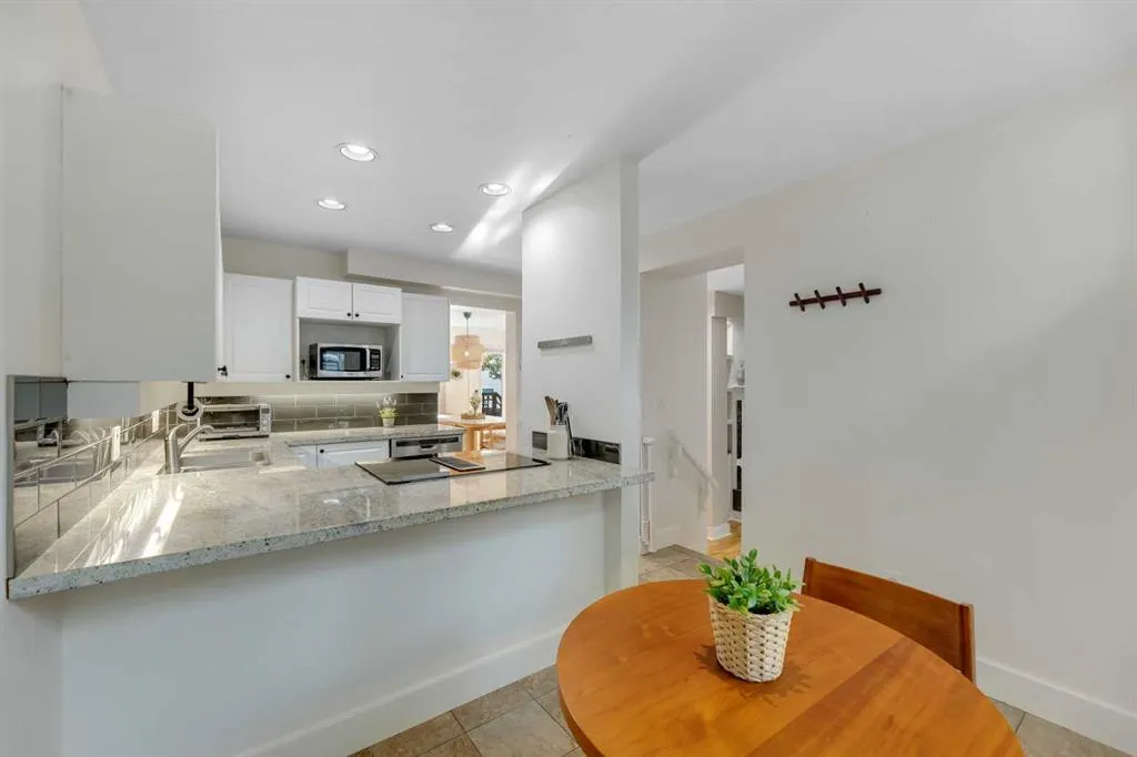 1625 15 Avenue SW, #202