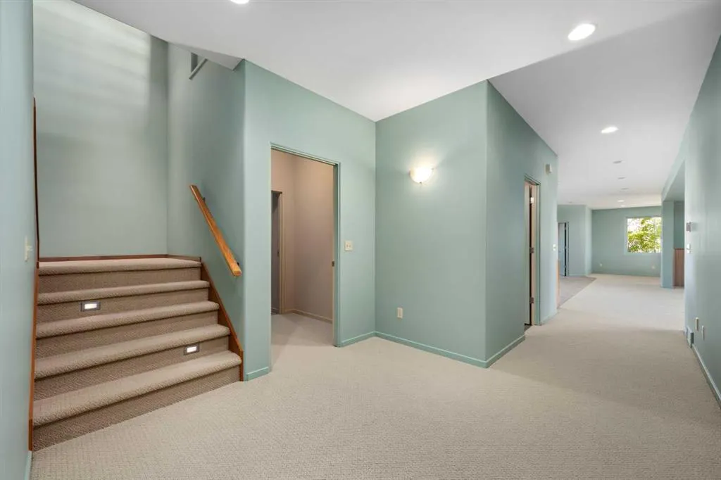 290254 96 Street W