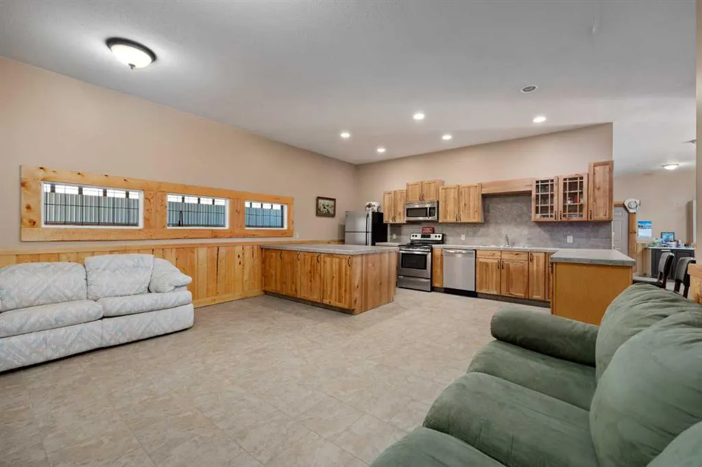 290254 96 Street W