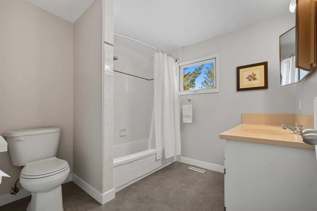 5400 Dalhousie Drive NW, #51