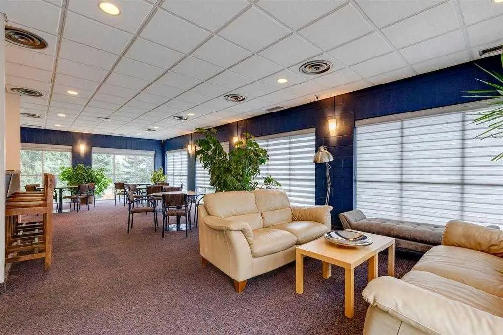 5400 Dalhousie Drive NW, #51