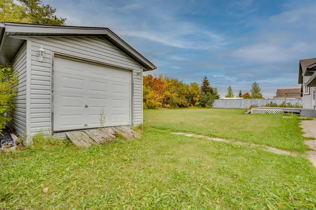 120 Westwood Drive