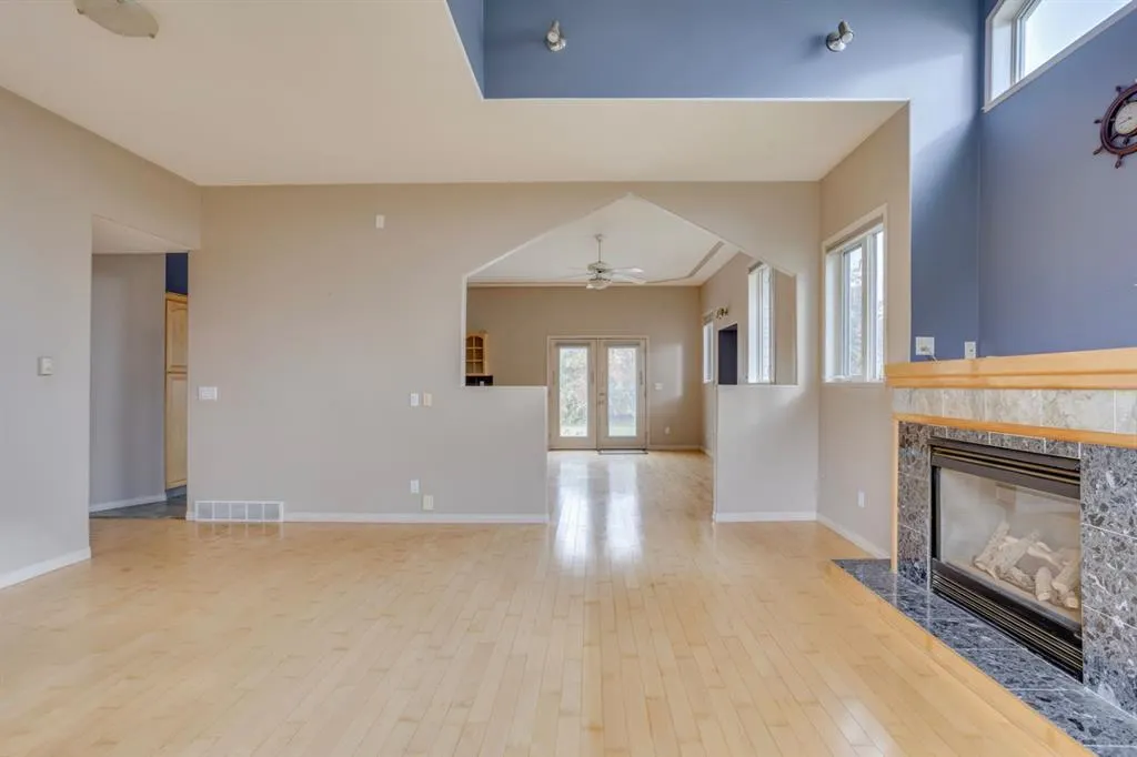 120 Westwood Drive