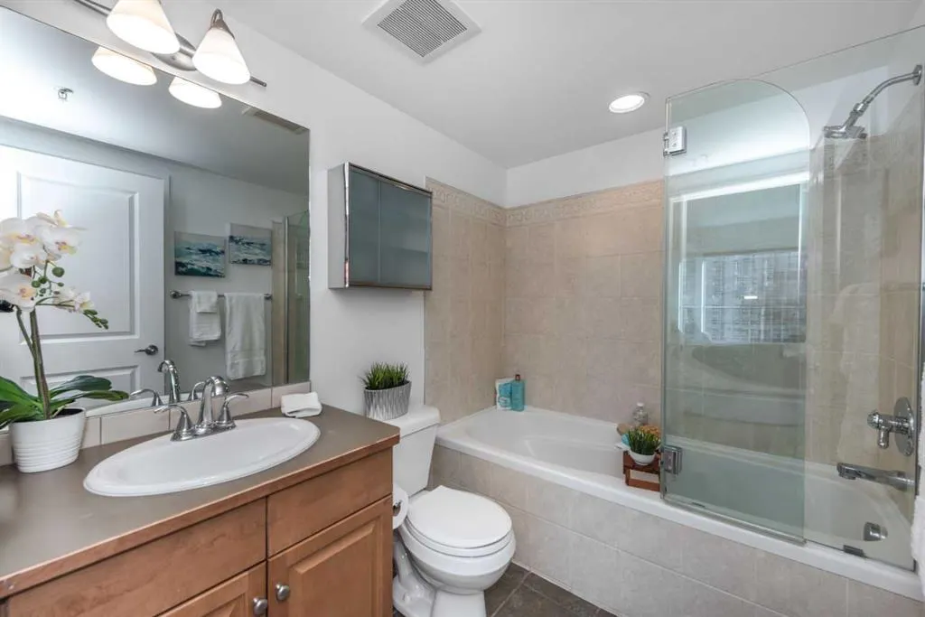 920 5 Avenue SW, #1807