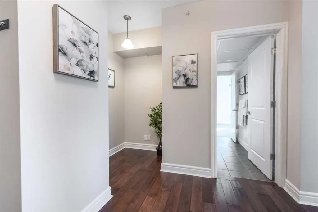 920 5 Avenue SW, #1807
