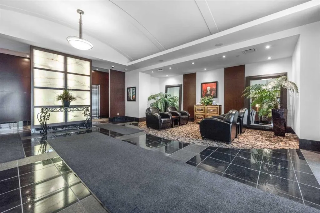 920 5 Avenue SW, #1807