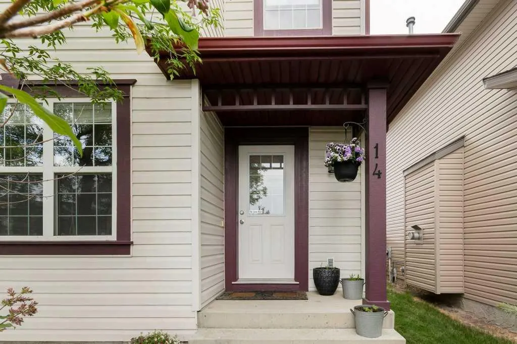 14 Everglen Manor SW