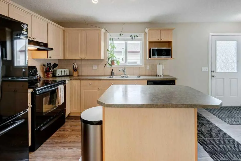 14 Everglen Manor SW